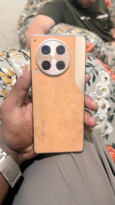 Tecno Camon 30 12GB 256GB For Sale (With Box & Original Charger)