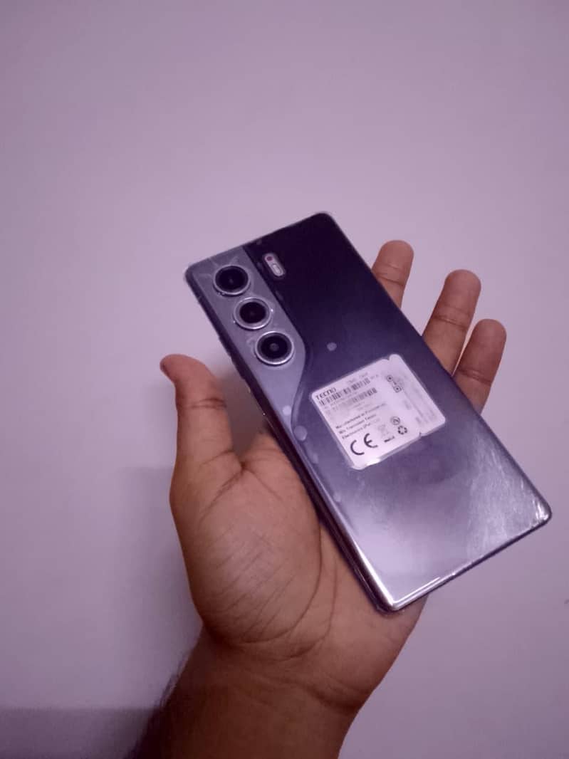Tecno CAMON 40 Pro 2