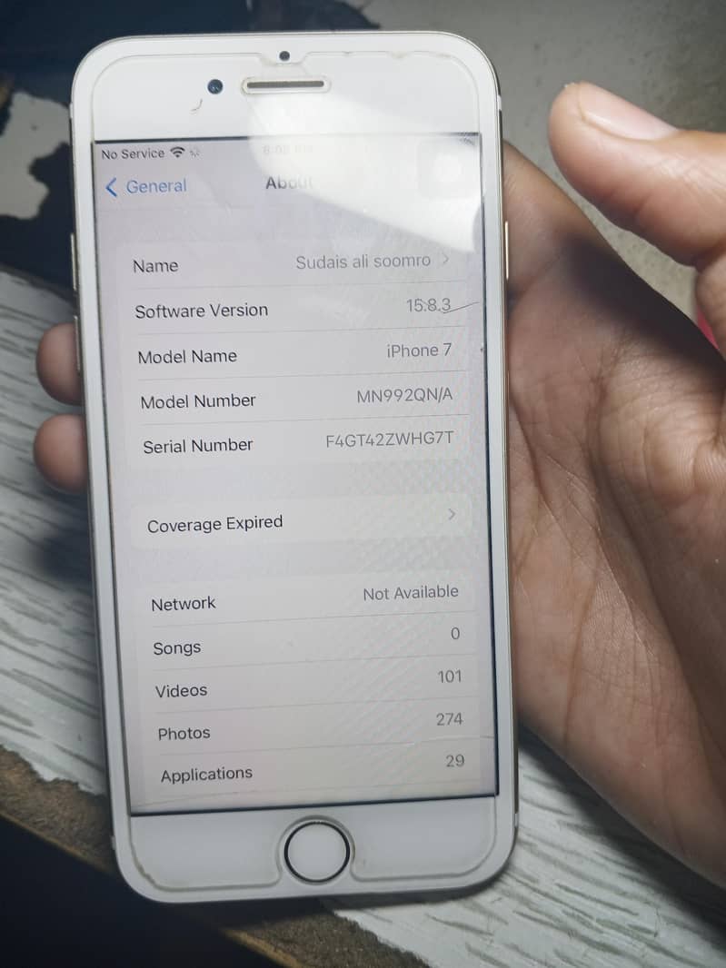 Apple iPhone 7 2