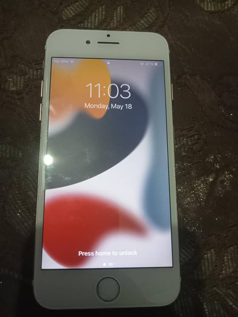 Apple iPhone 7 1