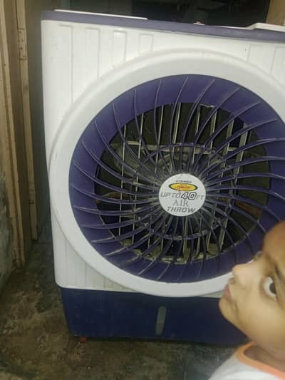 big size mein hai