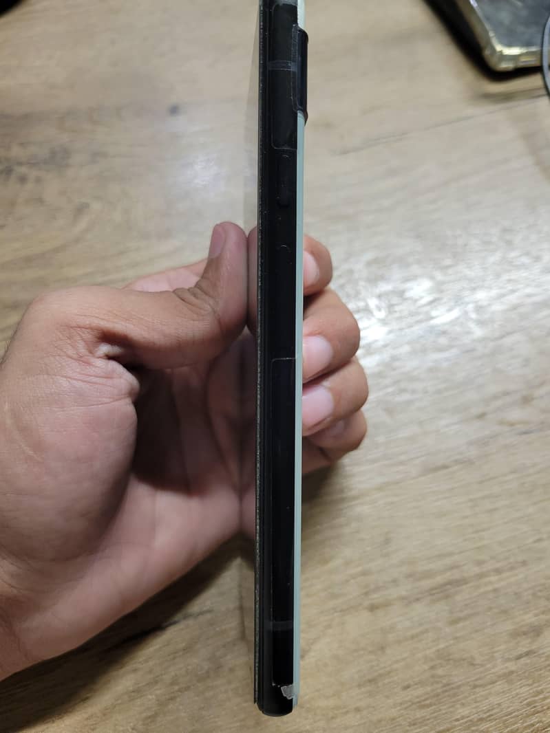 Pixel 6a 1