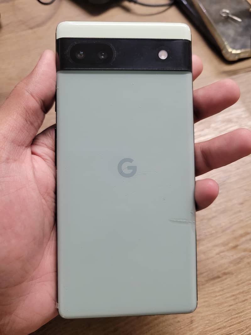 Pixel 6a 4