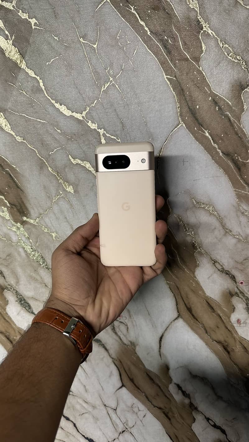 Google Pixel 8 5