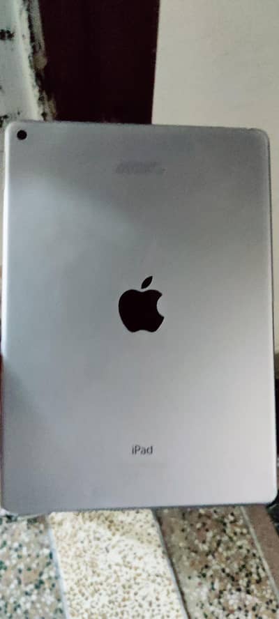 Ipad mini 16 gb only battery issue