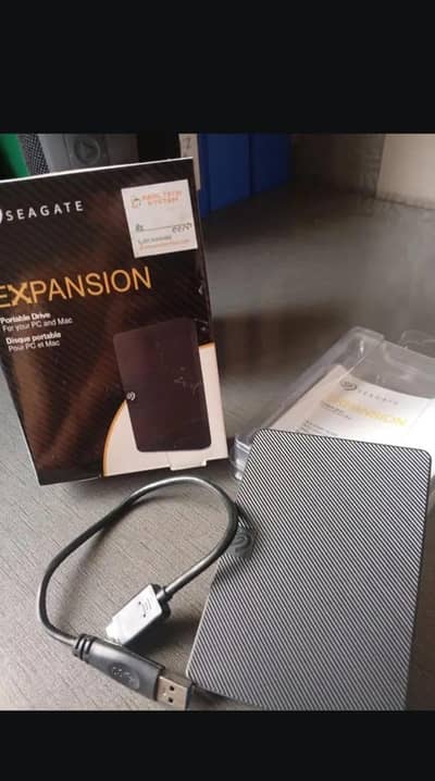 Seagate Expansion HDD 750 Gb