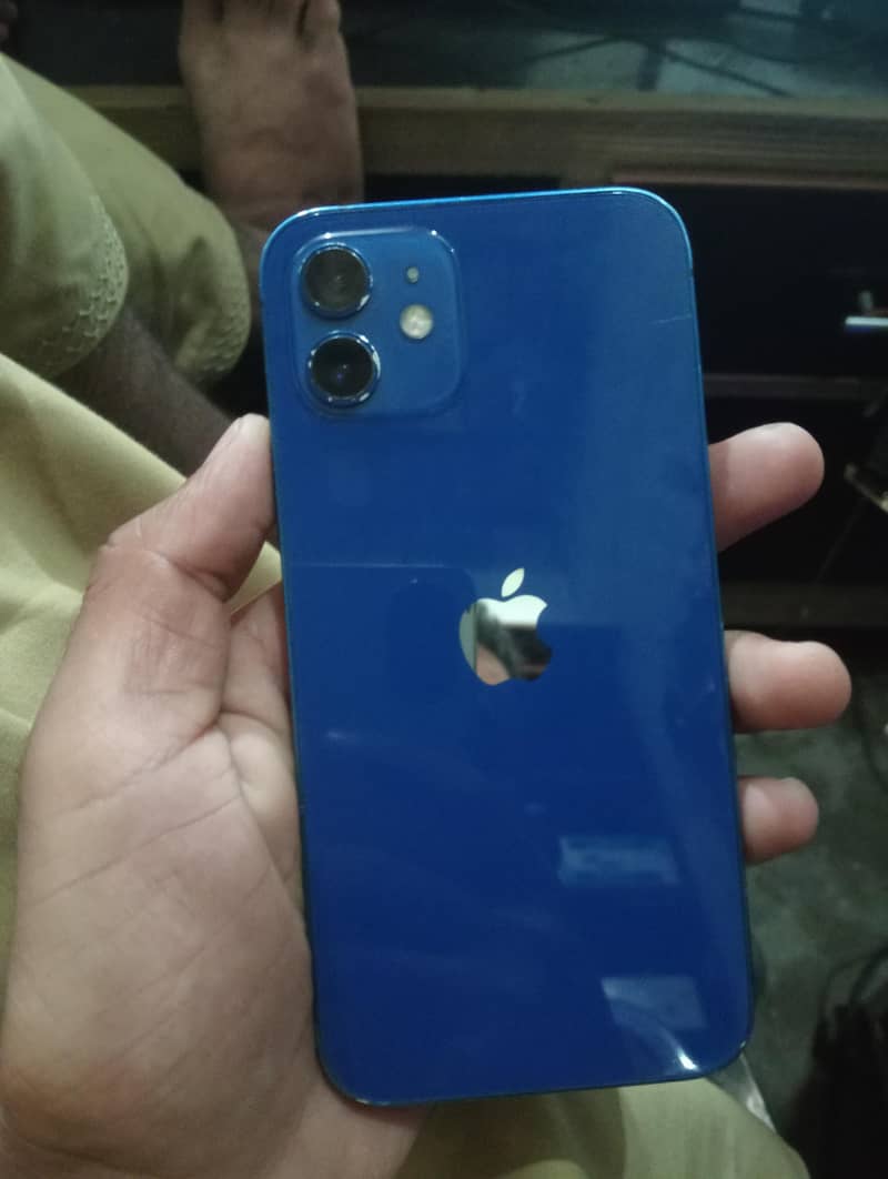 Apple iPhone 12 0