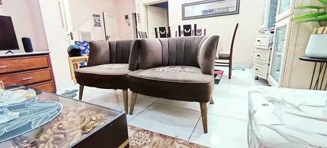 Sofa Set 4 piece (2 sests 1 seat and 1 seat)