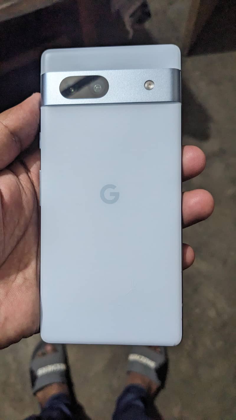 Google Pixel 7a 4