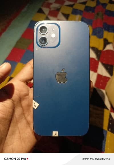 Apple iPhone 12