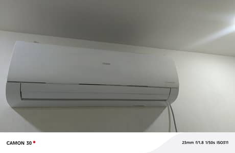 1.5 ton haier d. c inerter a. c bilkul fresh halat mein sirf 1 season