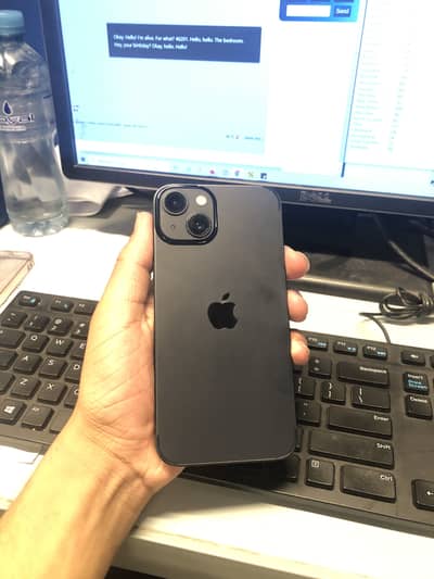 Apple iPhone 13
