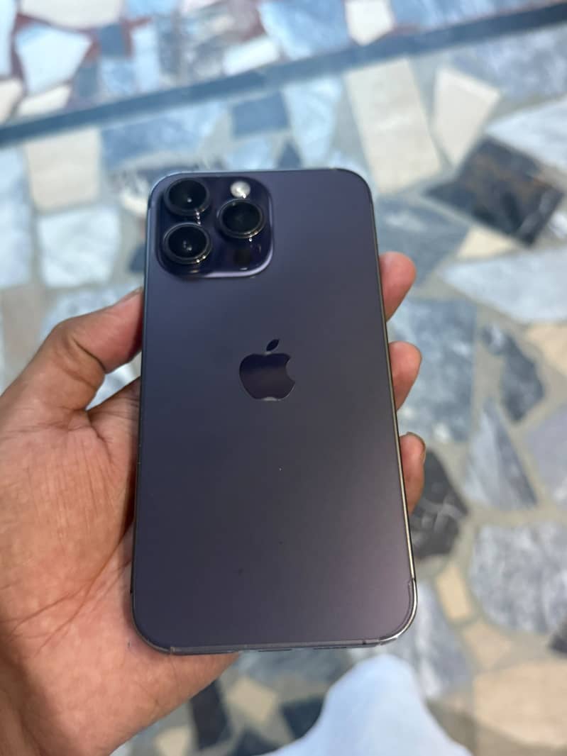 iPhone 14pro max 4