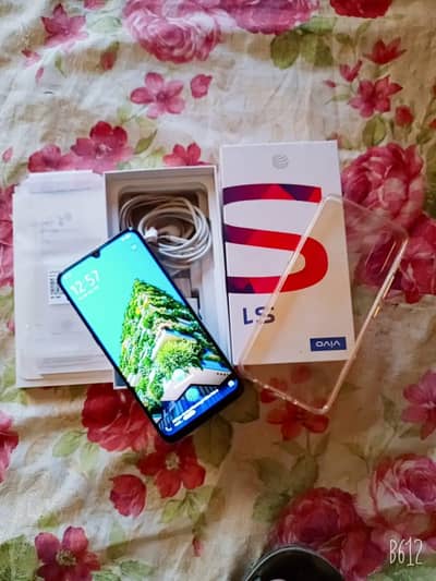 Vivo S1 4 GB Ram 128 GB memory PTA approved 0328=610=2363