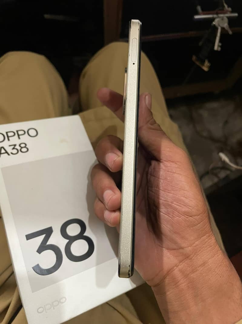OPPO A38 3