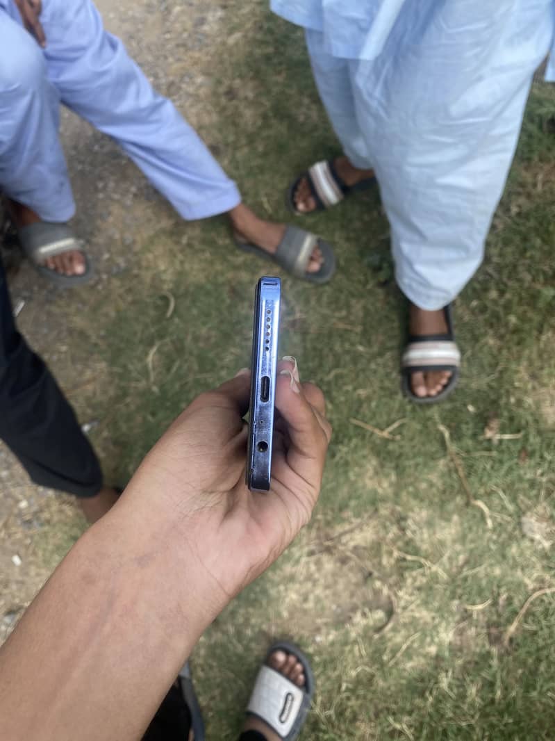 Tecno camon 20 4
