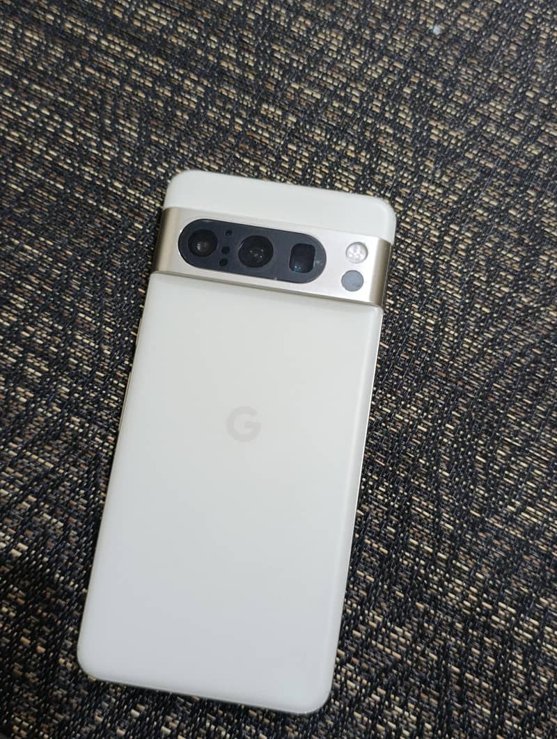 Google Pixel 8 Pro 1