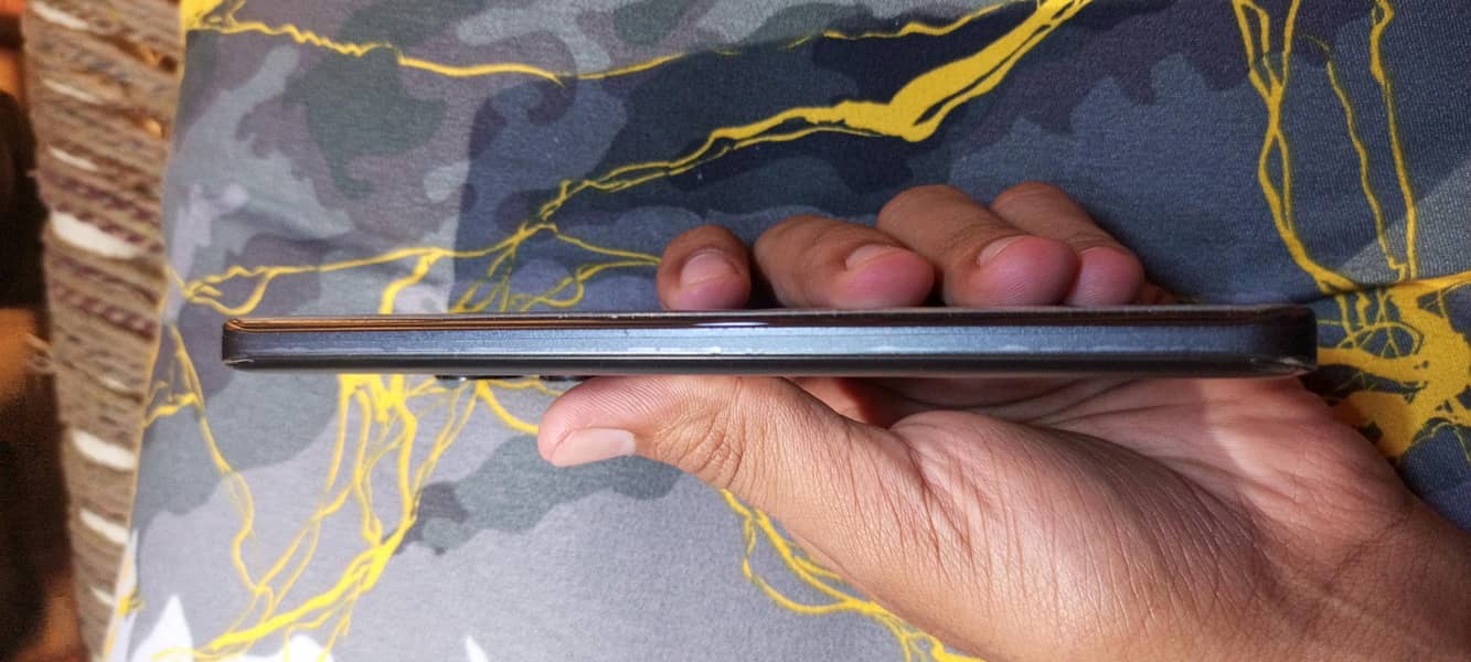 Xiaomi Redmi Note 13 Pro Plus 6