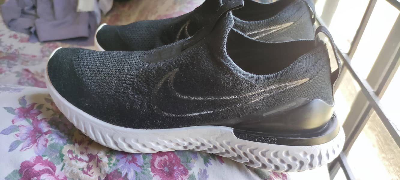 Nike Epic Phantom React Flyknit 0