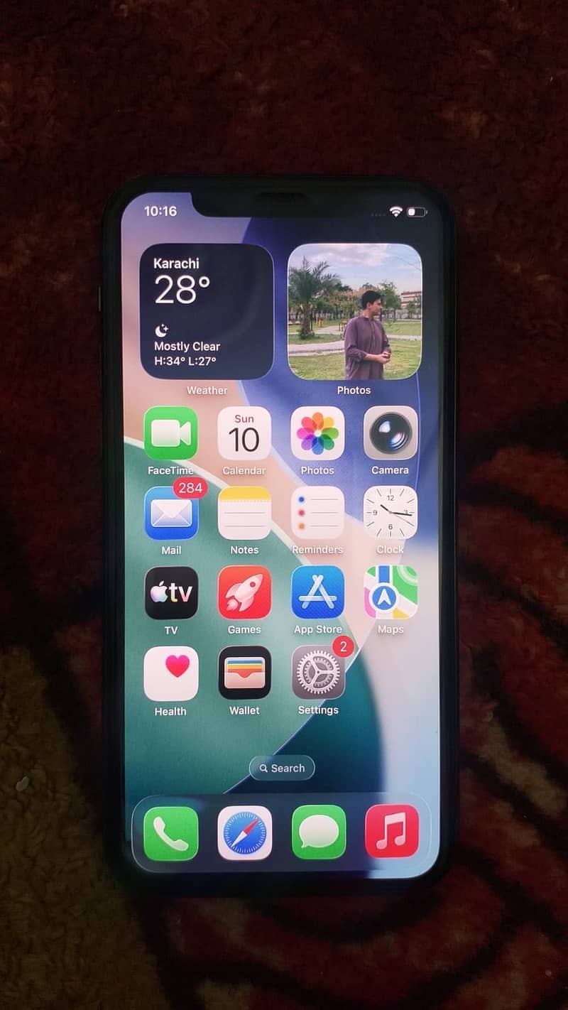 Apple iPhone 11 Pro 2