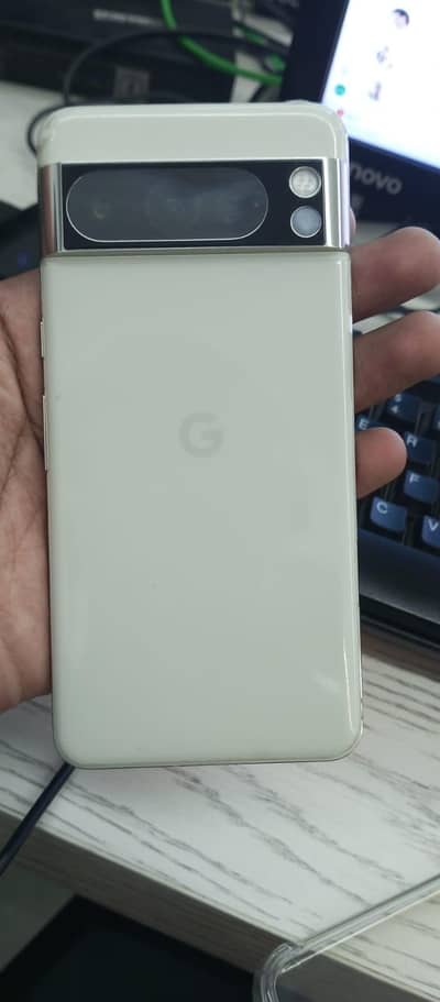 Google Pixel 8 Pro