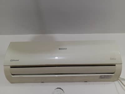 Orient 1 Ton Split AC (Non-Inverter) For Sale only 10 hours used