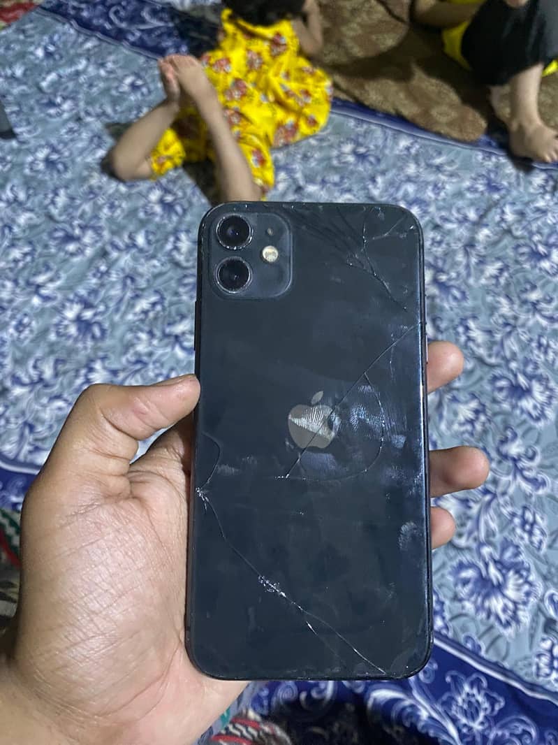 Apple iPhone 11 5