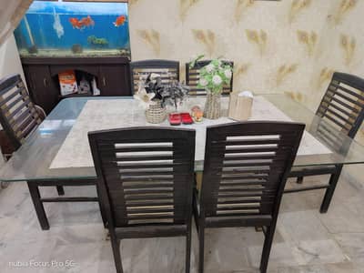 dinning table with 6 chair