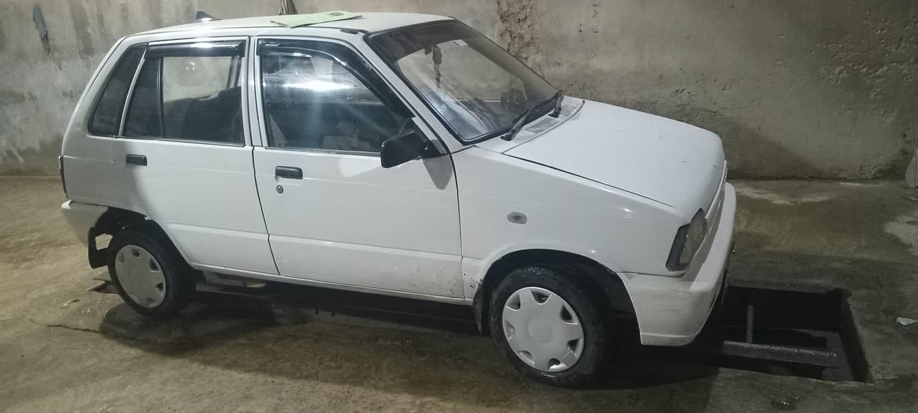 Mehran 2003 model 7Lakh 0307-4526690 0
