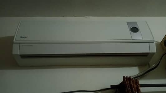 ac 1.5 ton gree new fully working