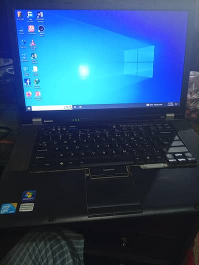Lenovo thinkpad 4Gb Ram 300Gb room