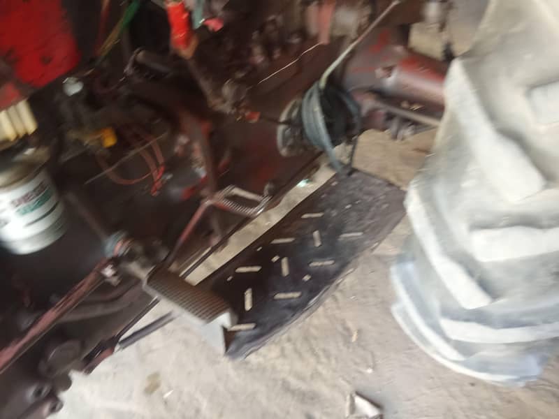 Tractor 240 4