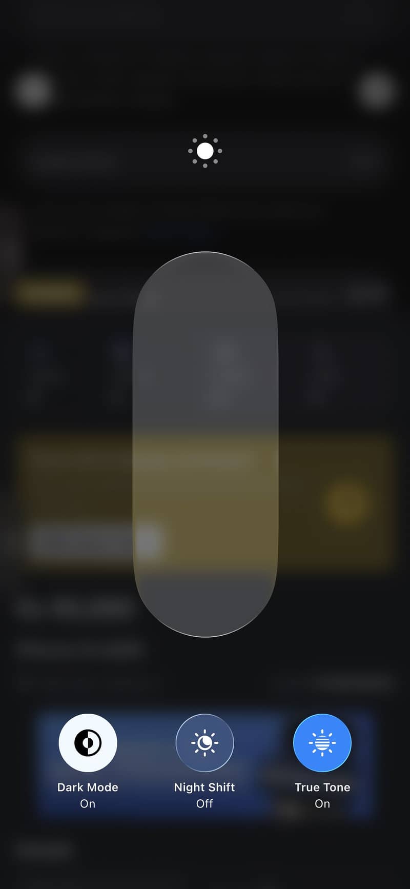 iPhone 15 6