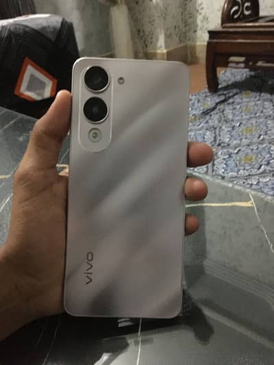 Vivo Y04