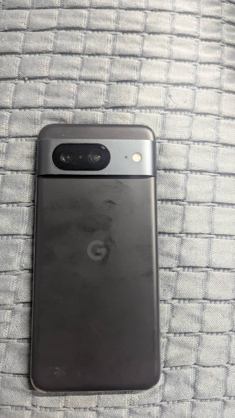 Google Pixel 8 1