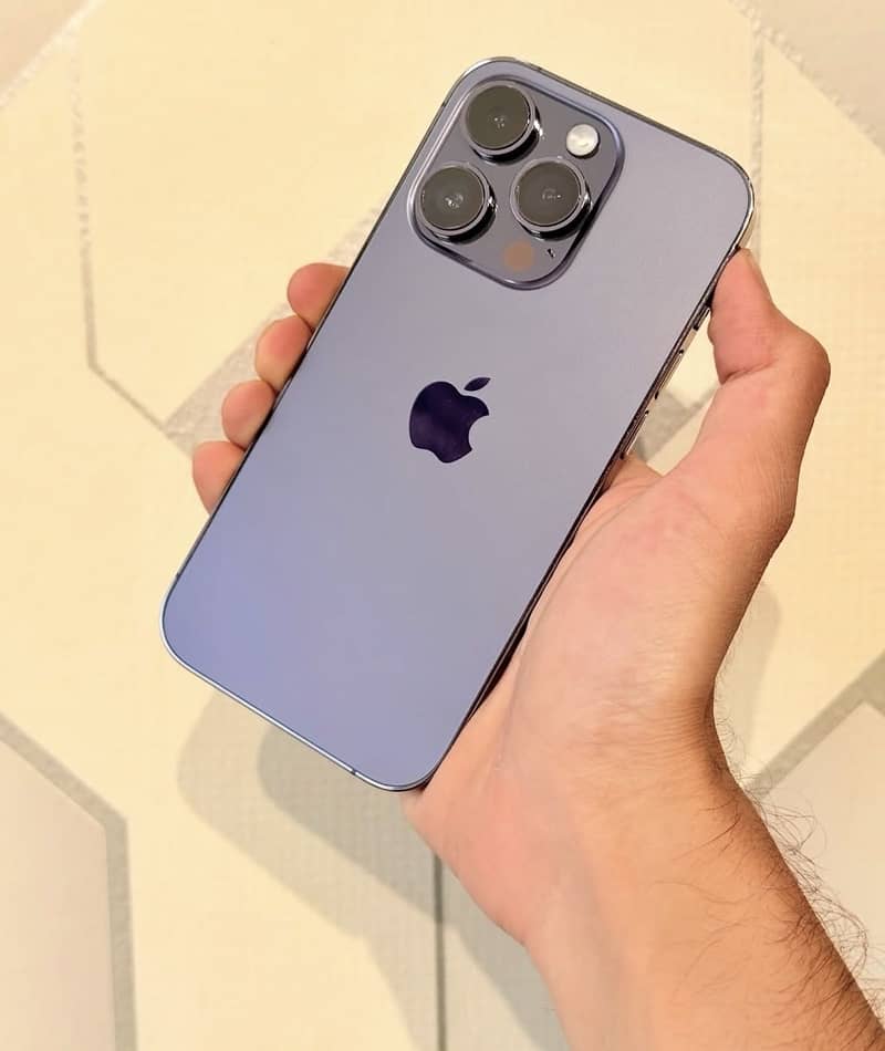 Apple iPhone 14 Pro 0