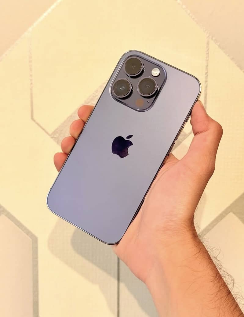 Apple iPhone 14 Pro 6