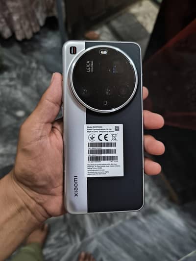 Xiaomi 15 Ultra 16/512 5G pta with camera kit 0308/49000/22