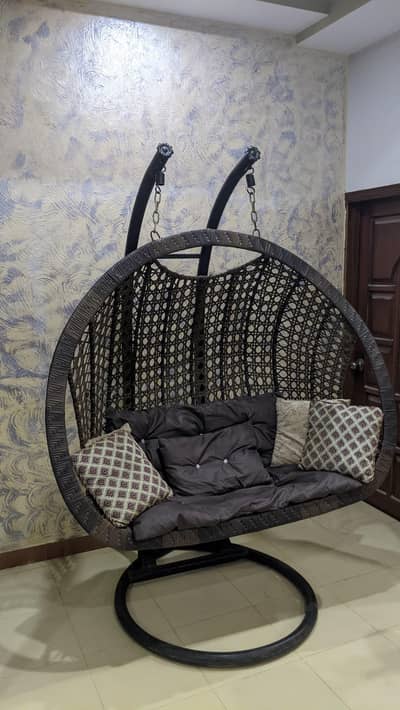 balcony hanging jhoola ,  shizi swing 3 month used