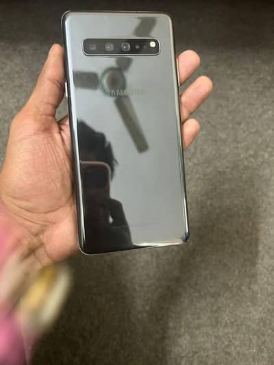 Samsung s10 5g 8/256 Gb