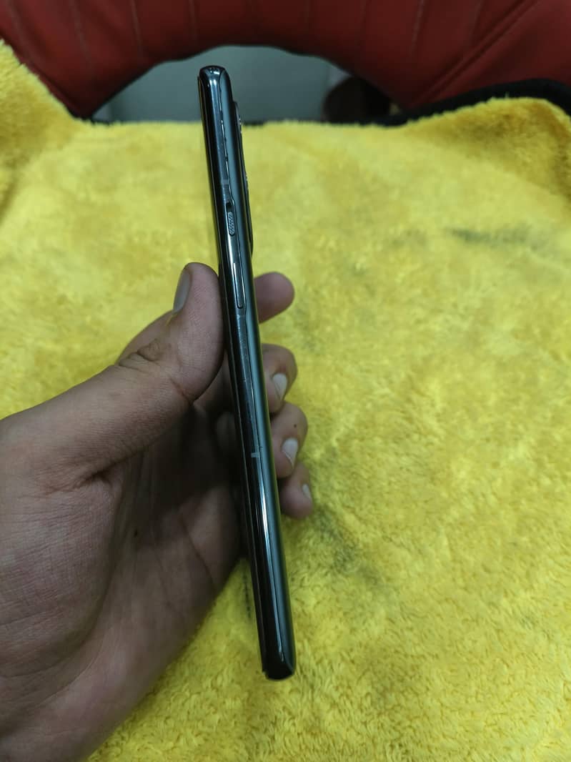 One Plus 9 Pro 1