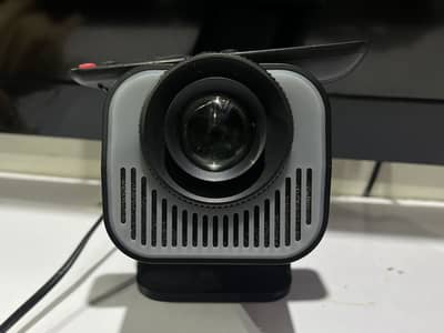 > HY320 Mini LED LCD Projector - Used (With Remote)