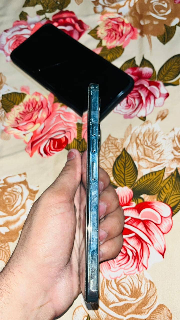 Tecno CAMON 20 3