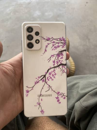 Samsung galaxy A52s 5G.       8/128