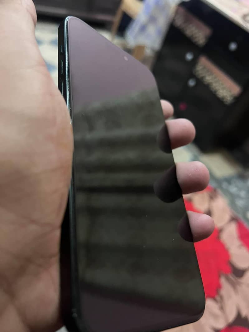 Apple iPhone 15 plus 2
