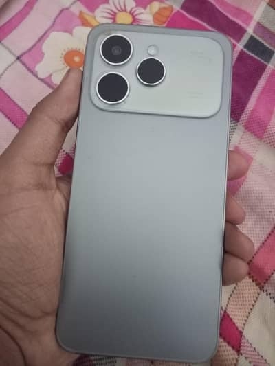 Tecno Spark 40