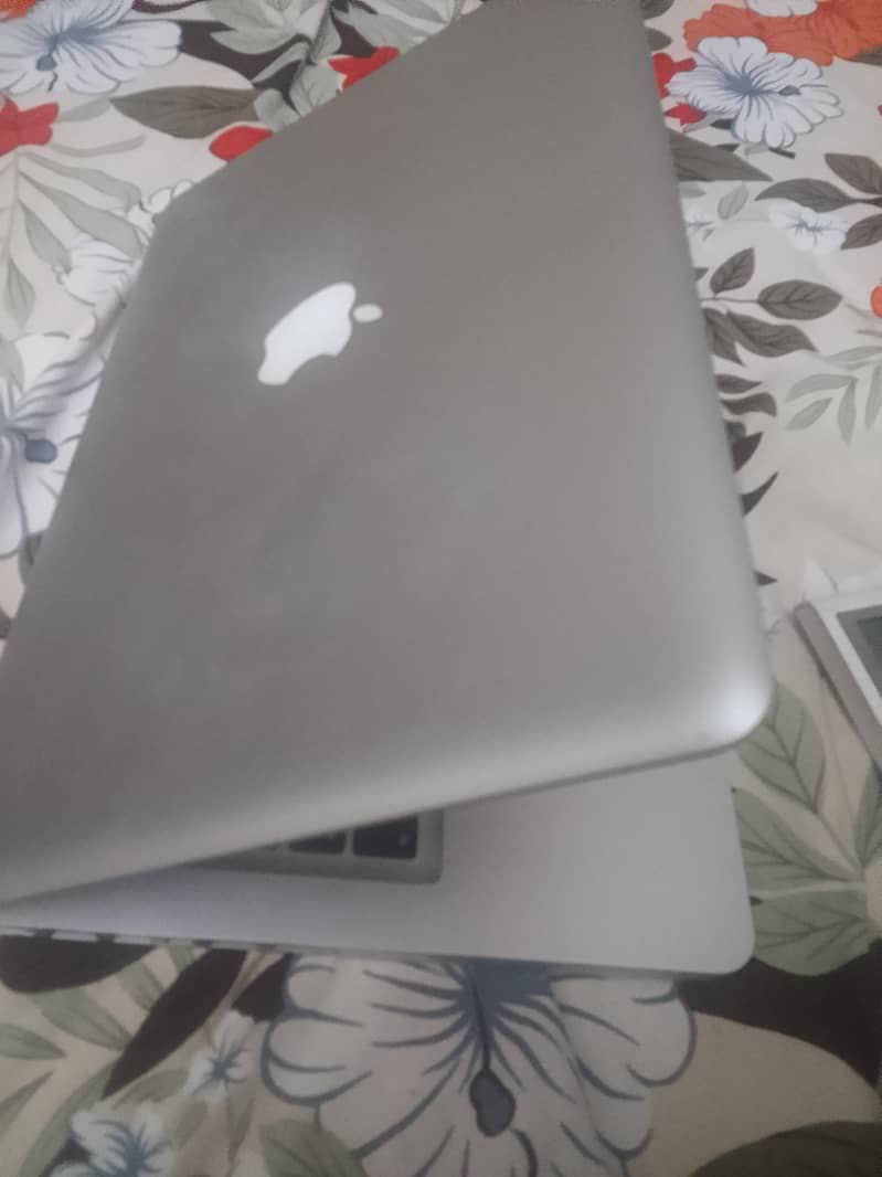 Mac Book Pro 2