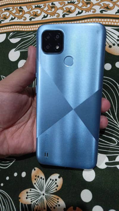 Realme C21