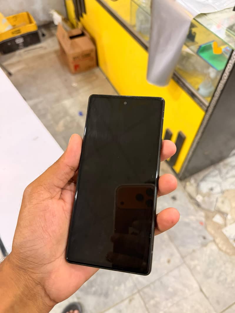 Google Pixel 6 8