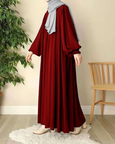 Front platted gum zip abaya with stoller